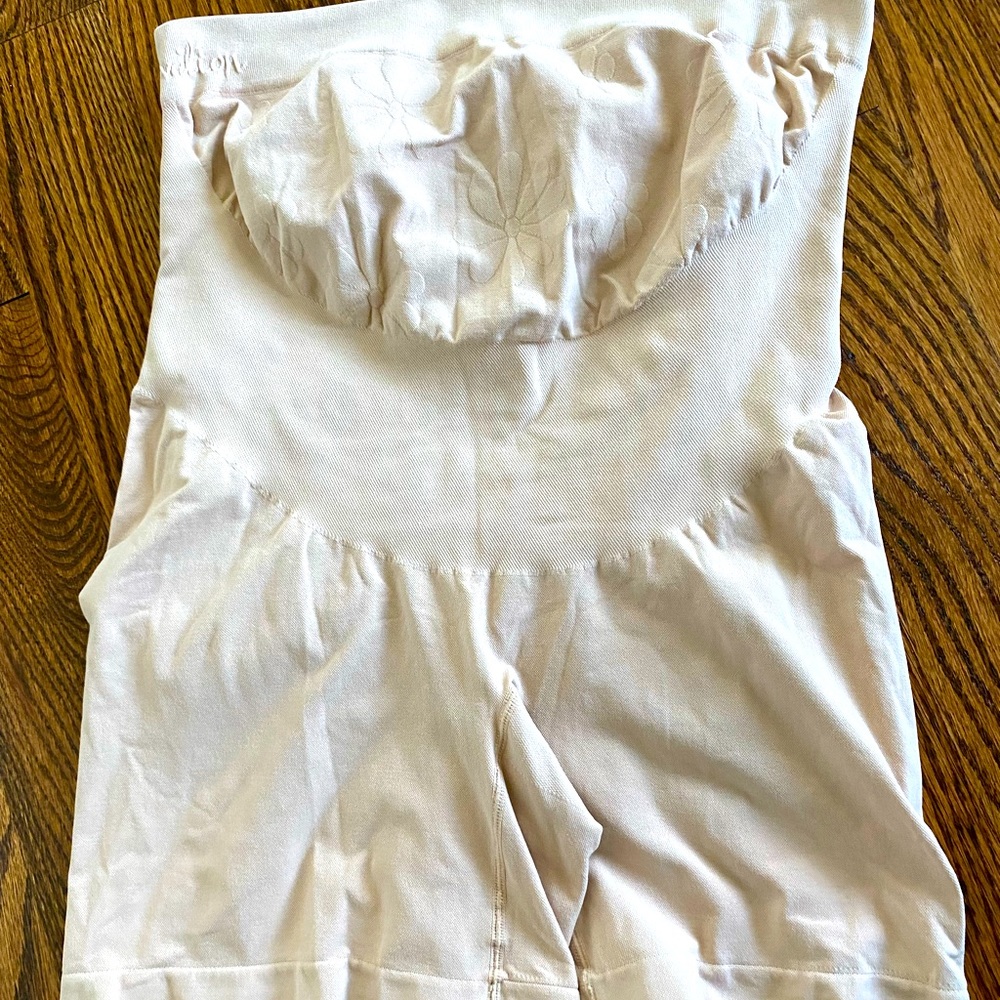 Maternity shapewear.